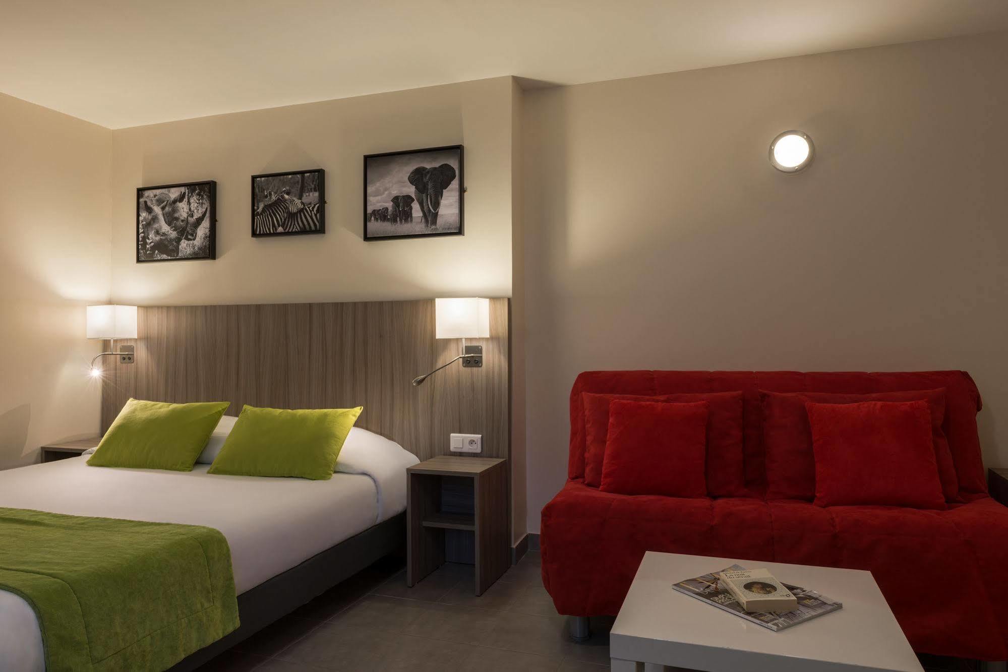 Reims Hotel Paris Exterior photo